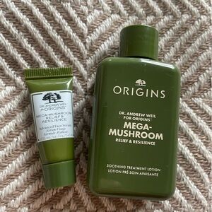 Set 2 Dr. Andrew Weil for Origins™ Mega-Mushroom Relief serum & lotion